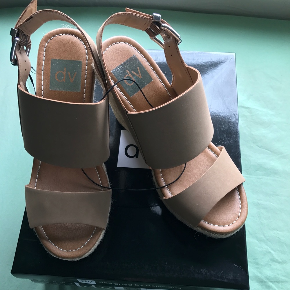 Dolce Vita Ella wedges